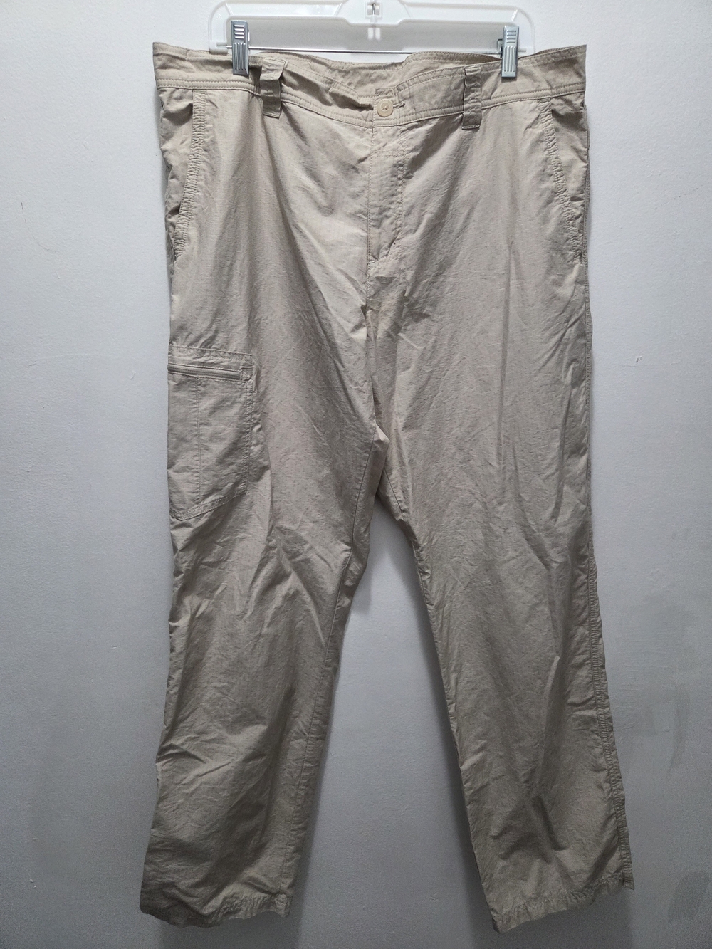 Columbia 38W 32L Men's Light Tan Cargo Pants